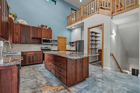 19W676 99TH Street Lemont IL 60439