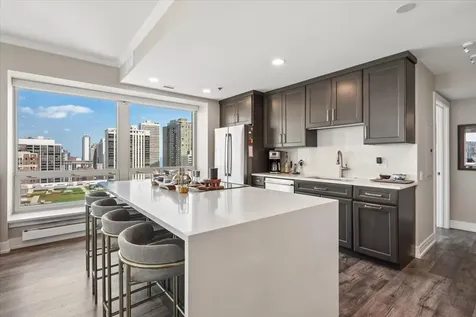 57 East Delaware Place Chicago IL 60611