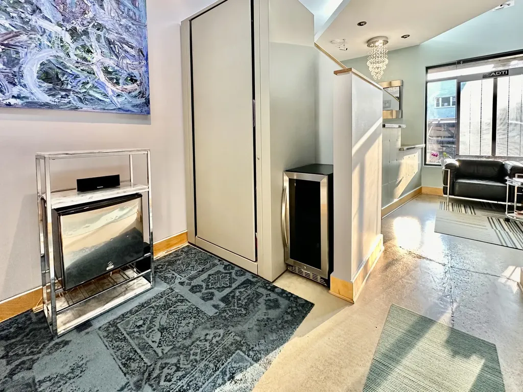 3615 North Ashland Avenue Chicago IL 60613