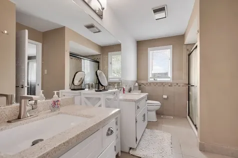 8218 170TH Street Tinley Park IL 60477