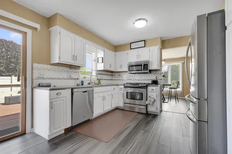 8218 170TH Street Tinley Park IL 60477