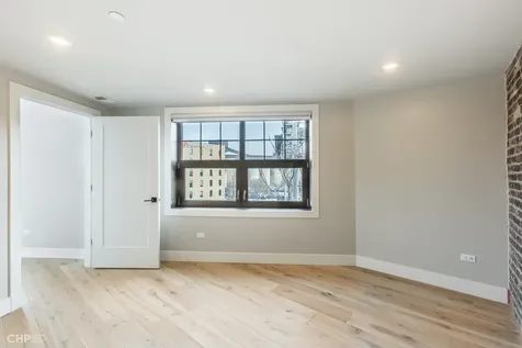729 North Sangamon Street Chicago IL 60642