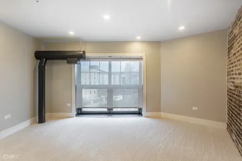 729 North Sangamon Street Chicago IL 60642