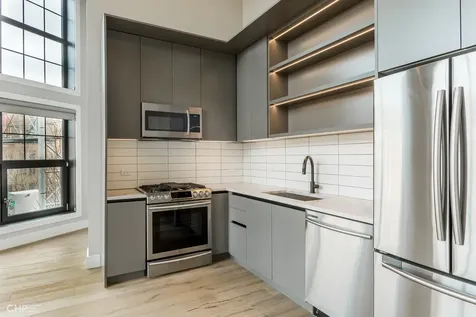 729 North Sangamon Street Chicago IL 60642