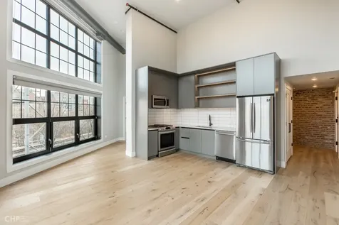 729 North Sangamon Street Chicago IL 60642