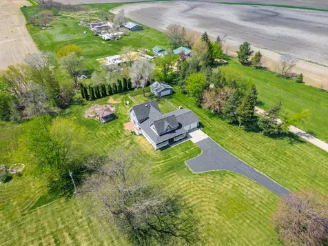 34007 Pearl Street Kirkland IL 60146