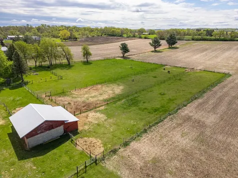 10160 Cemetery Road Pecatonica IL 61063