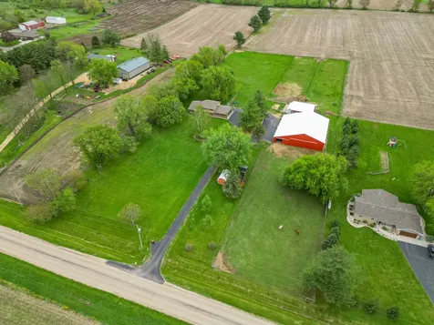 10160 Cemetery Road Pecatonica IL 61063