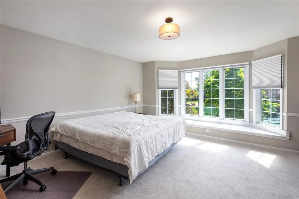 6191 Shorewood Court Lisle IL 60532