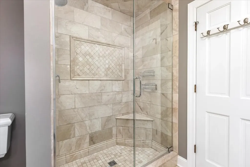 6191 Shorewood Court Lisle IL 60532