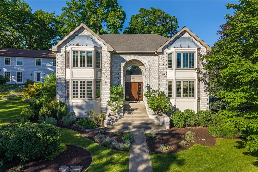 6191 Shorewood Court Lisle IL 60532