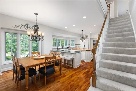 6191 Shorewood Court Lisle IL 60532