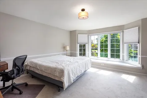 6191 Shorewood Court Lisle IL 60532
