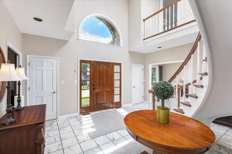 6191 Shorewood Court Lisle IL 60532