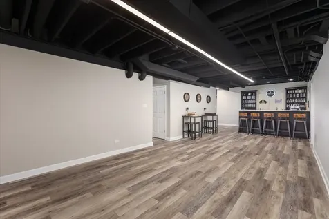 6191 Shorewood Court Lisle IL 60532