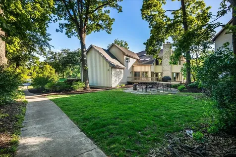6191 Shorewood Court Lisle IL 60532