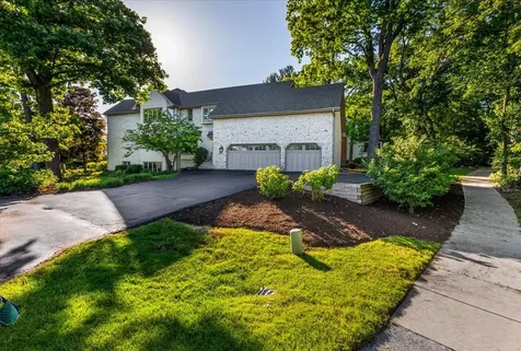 6191 Shorewood Court Lisle IL 60532