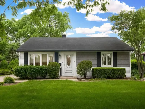 308 North William Street Mount Prospect IL 60056