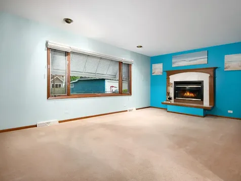 308 North William Street Mount Prospect IL 60056