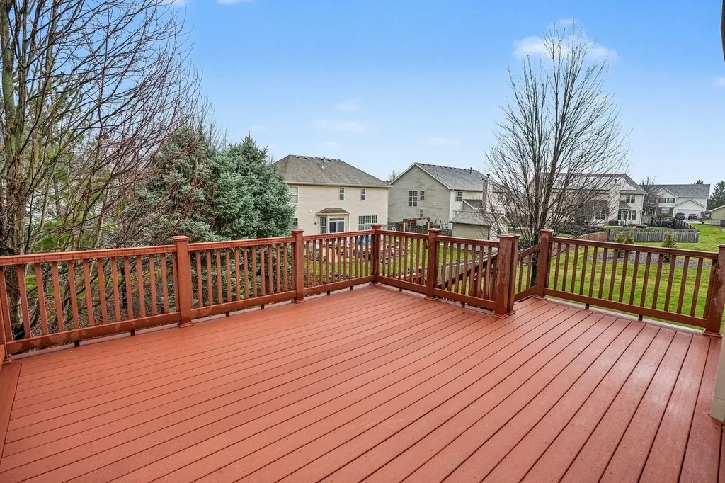 26613 Silverleaf Drive Plainfield IL 60585