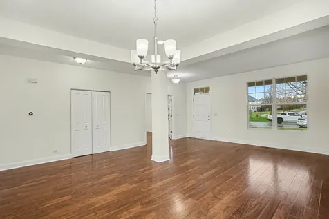 26613 Silverleaf Drive Plainfield IL 60585