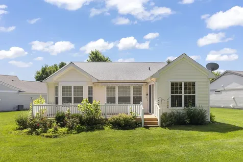 105 National Court Shorewood IL 60404