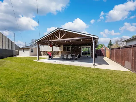 8625 West 81st Street Justice IL 60458