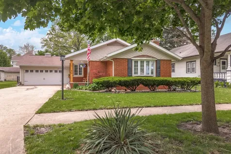 306 West Bennett Street Pontiac IL 61764