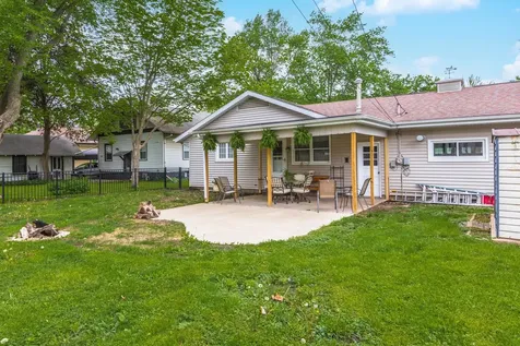 306 West Bennett Street Pontiac IL 61764