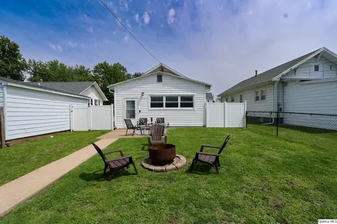 630 South 19th Quincy IL 62301