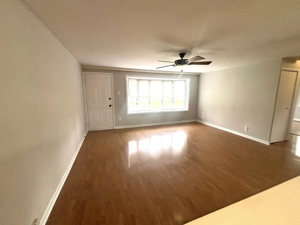 440 West Meadow Avenue Lombard IL 60148