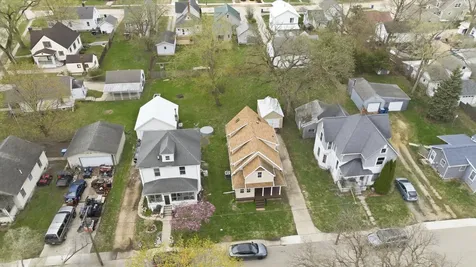 323 Douglas Avenue Dixon IL 61021