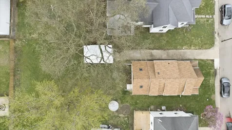 323 Douglas Avenue Dixon IL 61021
