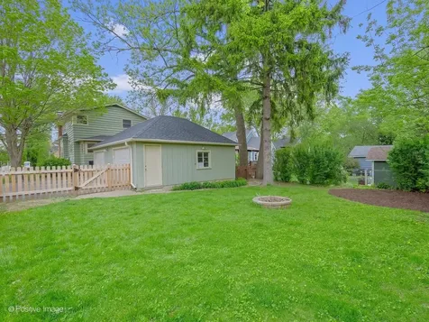 424 Blaine Street Batavia IL 60510