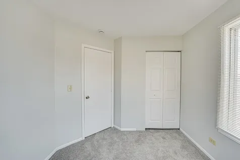 1111 Brunswick Lane Aurora IL 60504