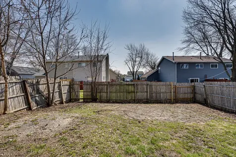 1111 Brunswick Lane Aurora IL 60504