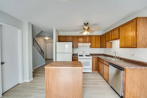 1111 Brunswick Lane Aurora IL 60504