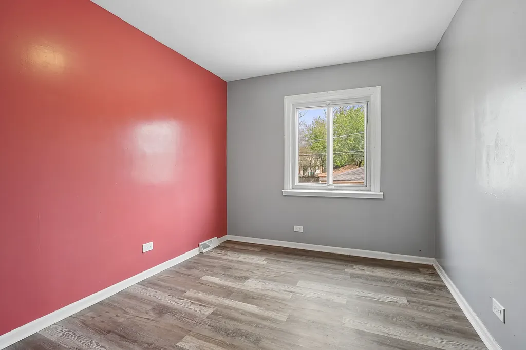 346 West 115th Street Chicago IL 60628