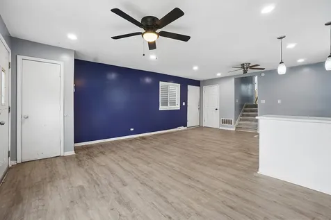 346 West 115th Street Chicago IL 60628