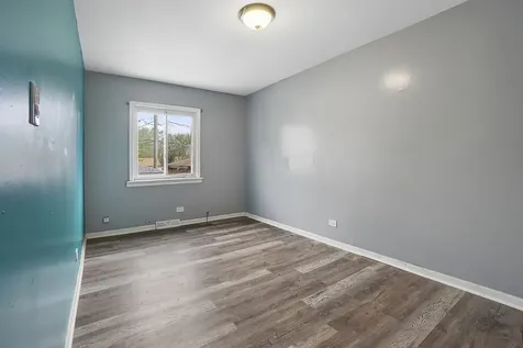 346 West 115th Street Chicago IL 60628