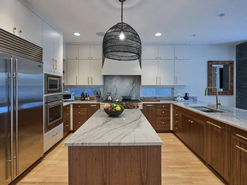 1732 North Winchester Avenue Chicago IL 60622