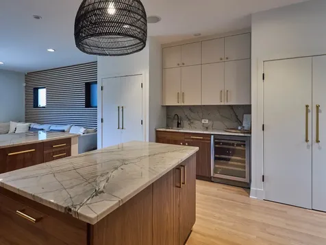 1732 North Winchester Avenue Chicago IL 60622