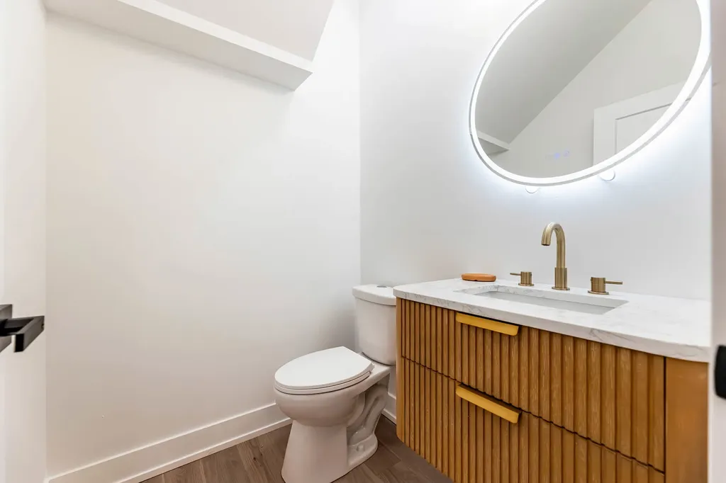 5721 South Newcastle Avenue Chicago IL 60638