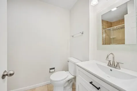 170 Grove Avenue Des Plaines IL 60016