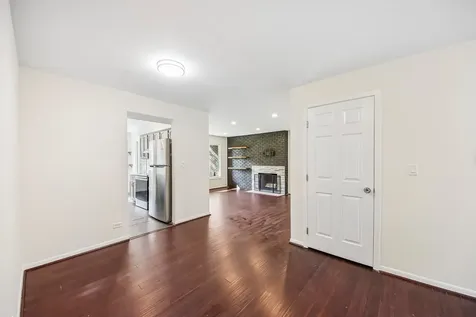 170 Grove Avenue Des Plaines IL 60016