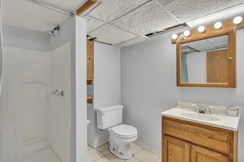 408 32ND Avenue Moline IL 61265