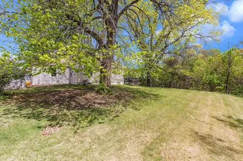 408 32ND Avenue Moline IL 61265