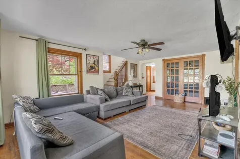 408 32ND Avenue Moline IL 61265