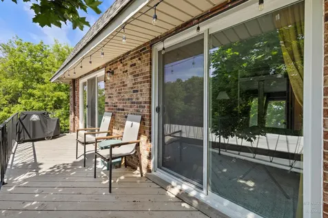 191 Hillcrest Terrace Bloomingdale IL 60108