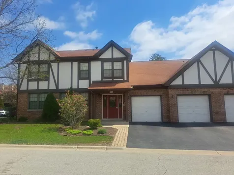 216 Stoneybrook Lane Bloomingdale IL 60108